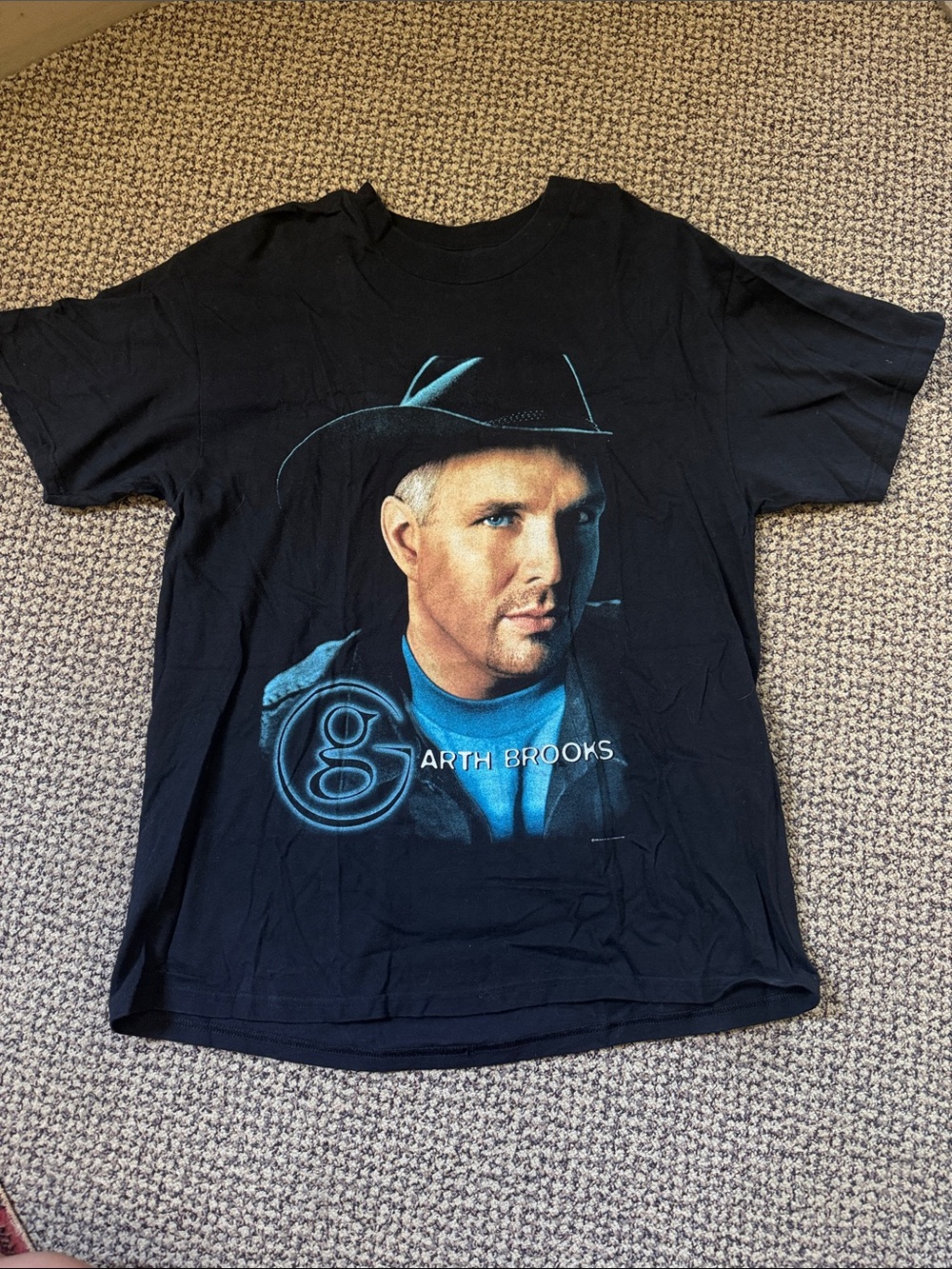 Garth Brooks 1998 Vintage Black Short-Sleeve Concert Tee